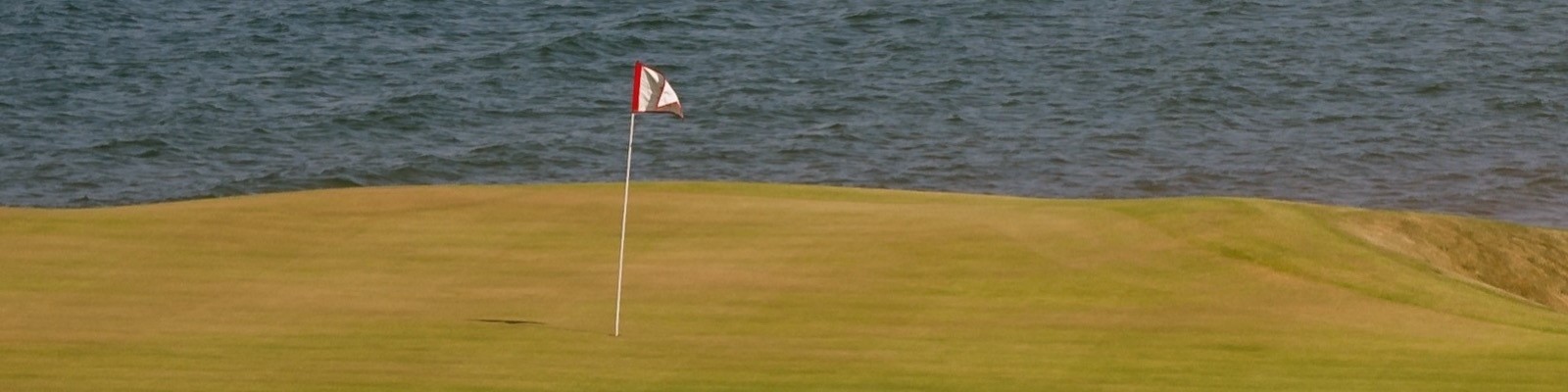Golf Novia Scotia (Photo by rusty426 / Shutterstock.com)